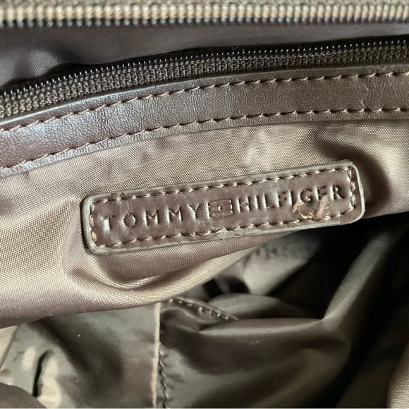 Tommy Hilfiger Tapestry Floral Embroidered Purse Leather Boho Shoulder Bag - Picture 9 of 9